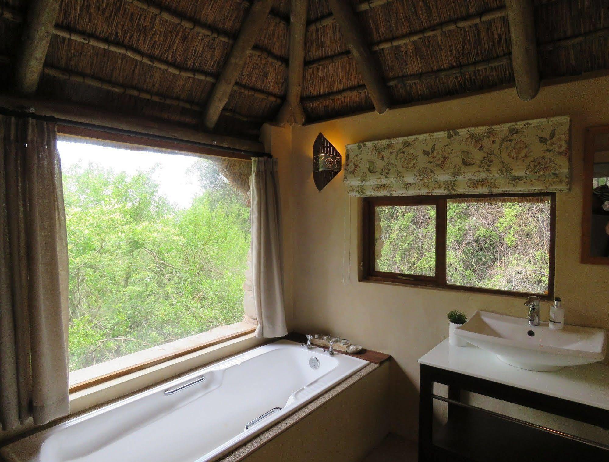 Woodbury Lodge - Amakhala Game Reserve Luaran gambar